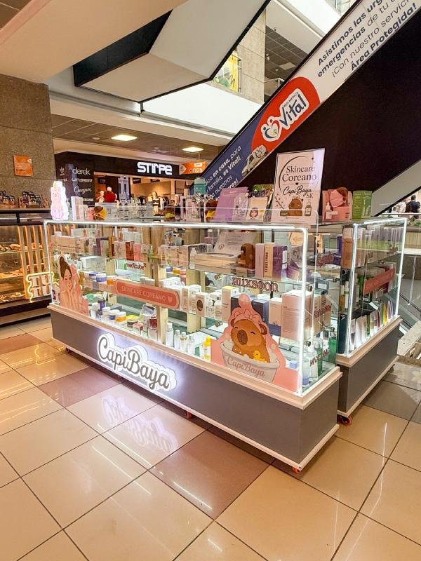 CAPIBAYA victoria centro comercial 01
