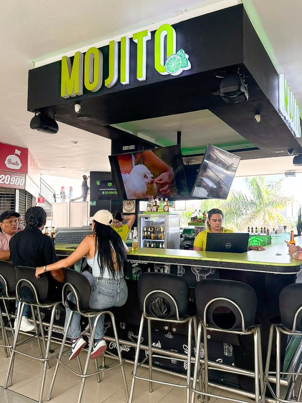 Mojito Bar Victoria Centro Comercial 01