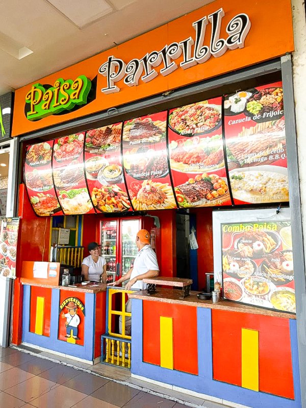 Paisa Parrila Victoria Centro Comercial 01