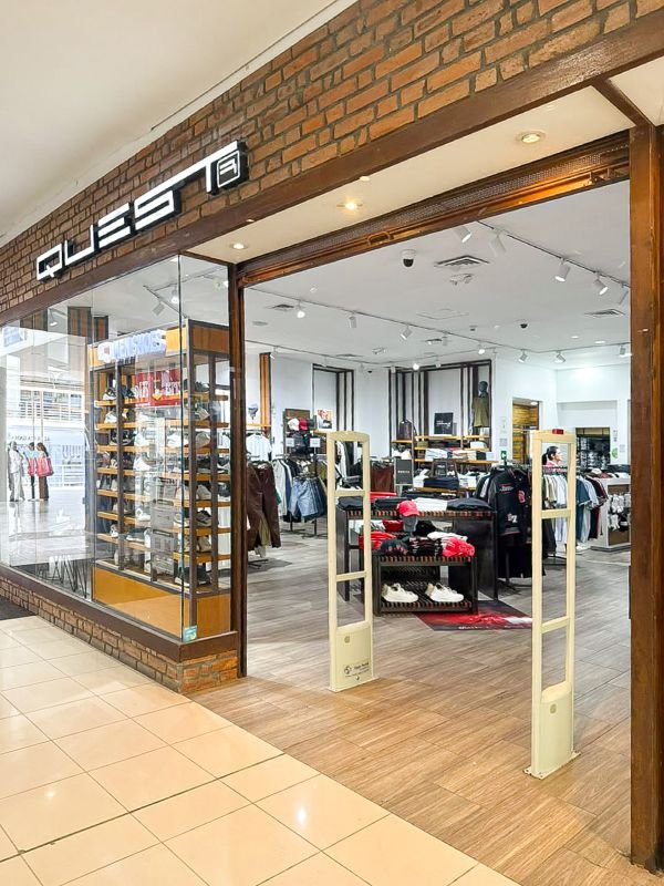 QUEST victoria centro comercial 01