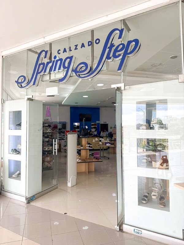 SPRING STEP victoria centro comercial 01