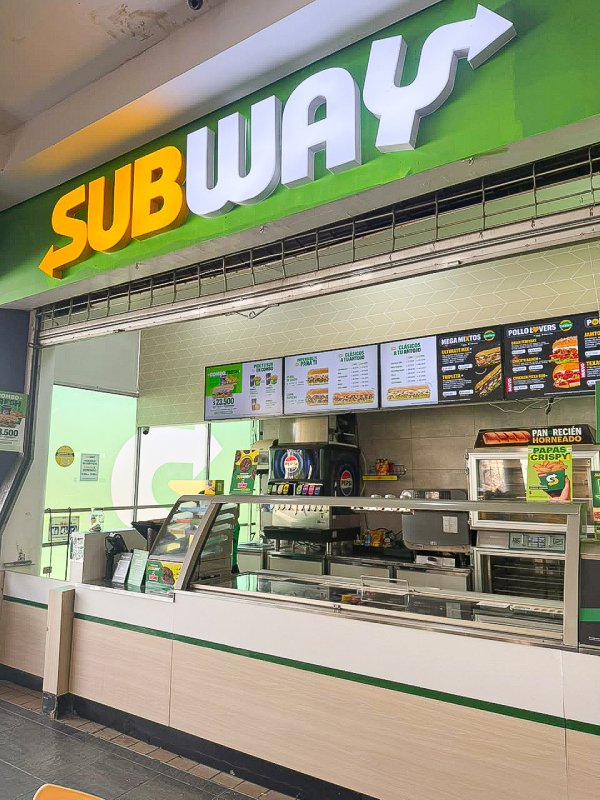 Subway Victoria Centro Comercial 01