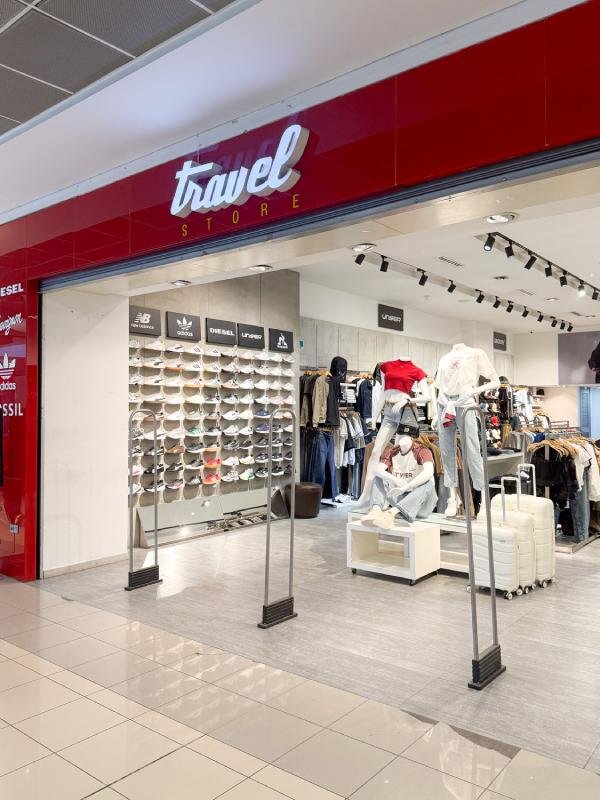 TRAVEL STOTE victoria centro comercial 01